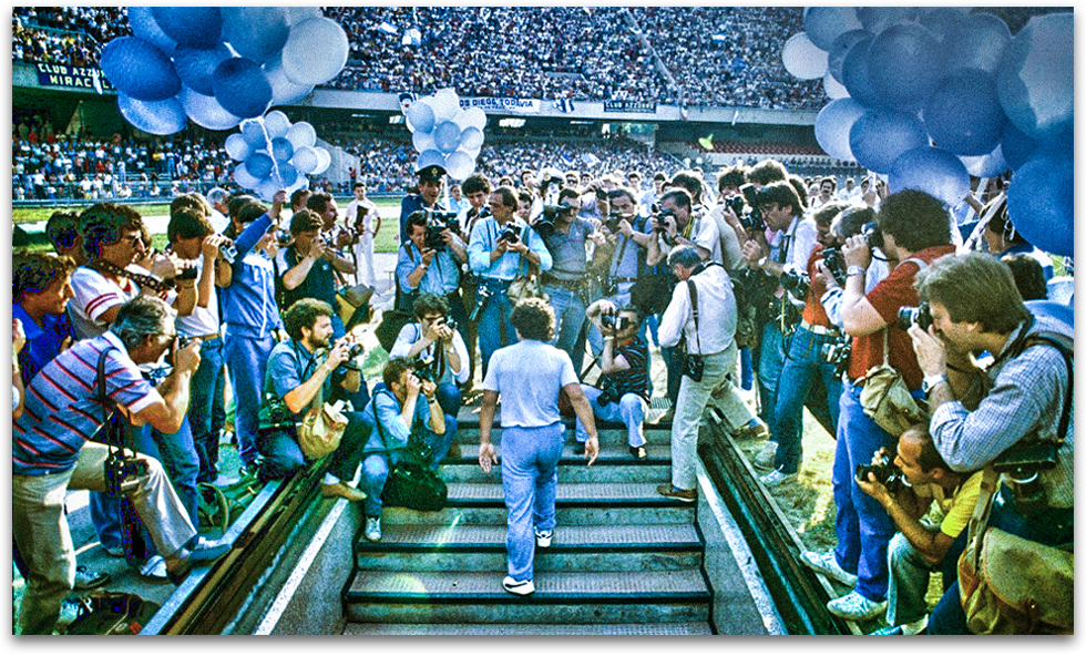 Ở nơi ấy, Maradona là siêu sao, là thánh sống, là Chúa trời - Ảnh 3.