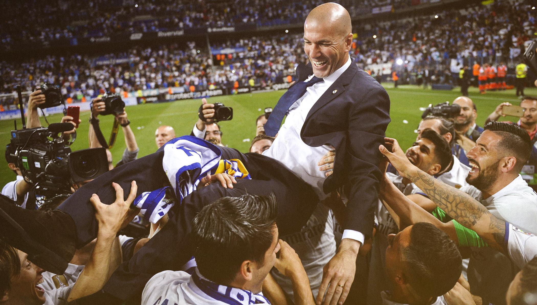 Trong tay Zinedine Zidane, quyền lực trở nên lung linh đến khó cưỡng - Ảnh 9.