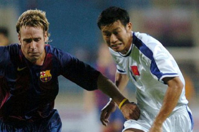 Vắng Messi, dàn sao trẻ Barca gục ngã trước Việt Nam bởi bước chạy thần tốc của Công Vinh - Ảnh 3.