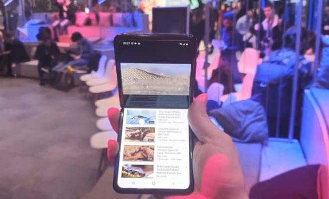 Galaxy Z Flip là minh chứng cho thấy smartphone gập không phải là trò đùa hay chiêu quảng cáo - Ảnh 3.