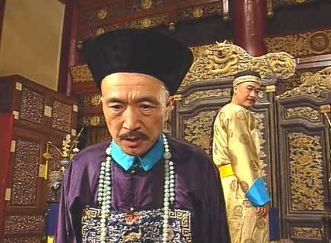 Xót xa trước hình ảnh tóc bạc trắng, già nua không ai nhận ra của Tể tướng Lưu Gù - Ảnh 4.