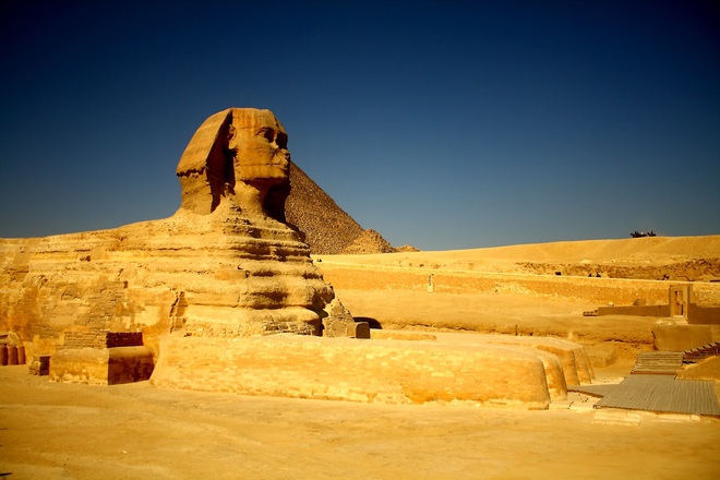 Bí mật thật sự của kim tự tháp Ai Cập và tượng Nhân Sư: Ẩn chứa thông điệp vũ trụ hiếm người biết - Ảnh 2.