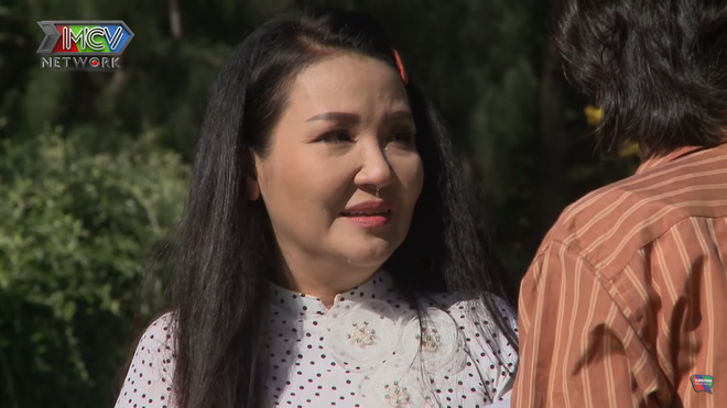 Nữ diễn viên Về nhà đi con bật khóc khi đọc lá thư chồng viết sau hơn 30 năm - Ảnh 5.