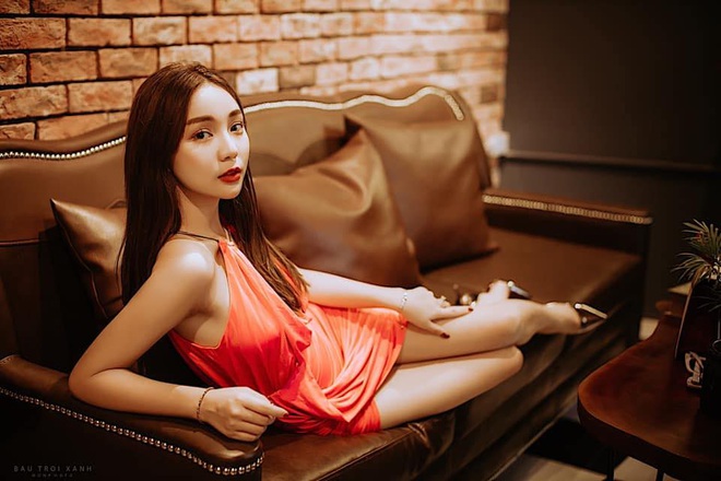 Vẻ gợi cảm của hot girl 10X có duyên với vai gái giang hồ - Ảnh 7.