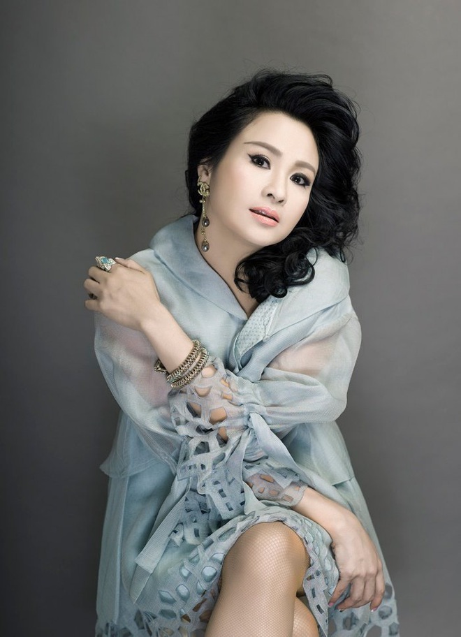 Diva Thanh Lam: Chuyện kiếm được tiền nộp hết cho Quốc Trung và việc thay đổi nghịch cảnh sống - Ảnh 1.