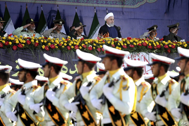 Iran bắt tay Nga, thay đổi cuộc chơi ở Trung Đông: Từ kẻ bị bắt nạt, trở thành siêu cường - Ảnh 2.