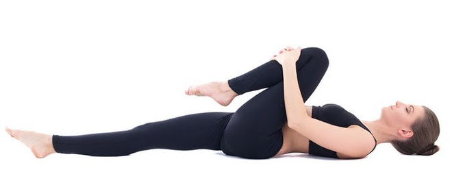Yoga trị liệu: Chuyên gia Yoga Ấn Độ chỉ cách kiểm soát đau lưng và bài tập để hồi phục - Ảnh 10.