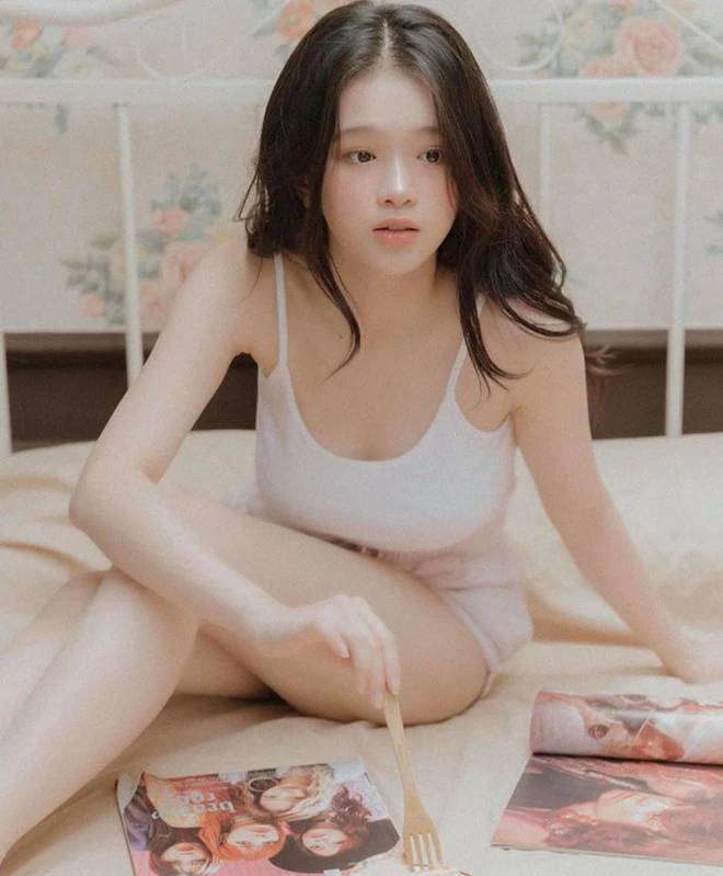 Hot girl Linh Ka ngày càng nóng bỏng - Ảnh 2.