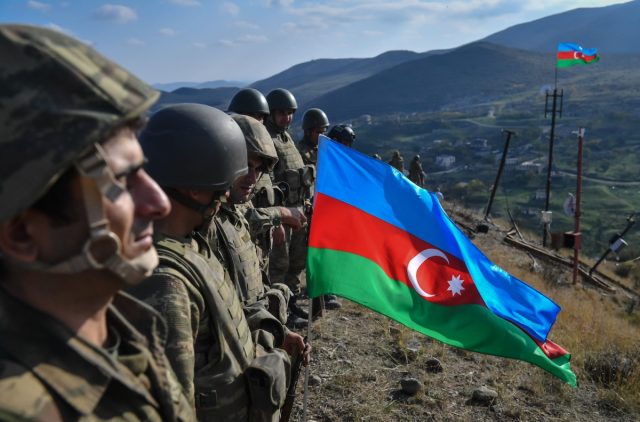 Chuyên gia Armenia: QĐ Azerbaijan trước ngã rẽ tử thần quyết định kết quả xung đột? - Ảnh 4.
