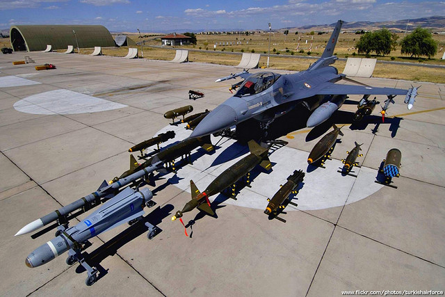 Báo Mỹ: Âm thầm triển khai F-16 ở Azerbaijan, Thổ Nhĩ Kỳ đang dại dột chọc giận gấu Nga? - Ảnh 6.