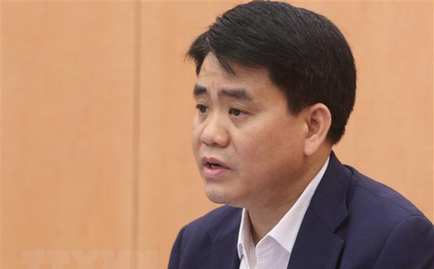 Nếu xác định hành vi đưa 10.000 USD cho cựu cán bộ CA là hối lộ, ông Nguyễn Đức Chung có thể bị xử lý thế nào?