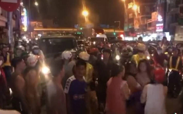 Vụ cô gái đánh CSGT ở Sài Gòn để giải cứu bạn trai: Nam thanh niên vi phạm nồng độ cồn