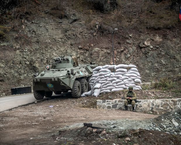 Nga bén rễ ở Karabakh, hy vọng hay cơn ác mộng: Viễn cảnh Armenia thành lính xung kích? - Ảnh 5.
