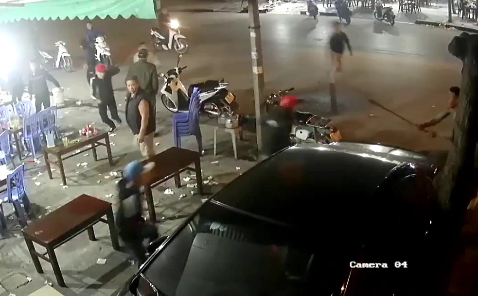 Nam thanh niên bị chém tử vong khi đang ăn đêm với 4 phụ nữ ở Thái Nguyên