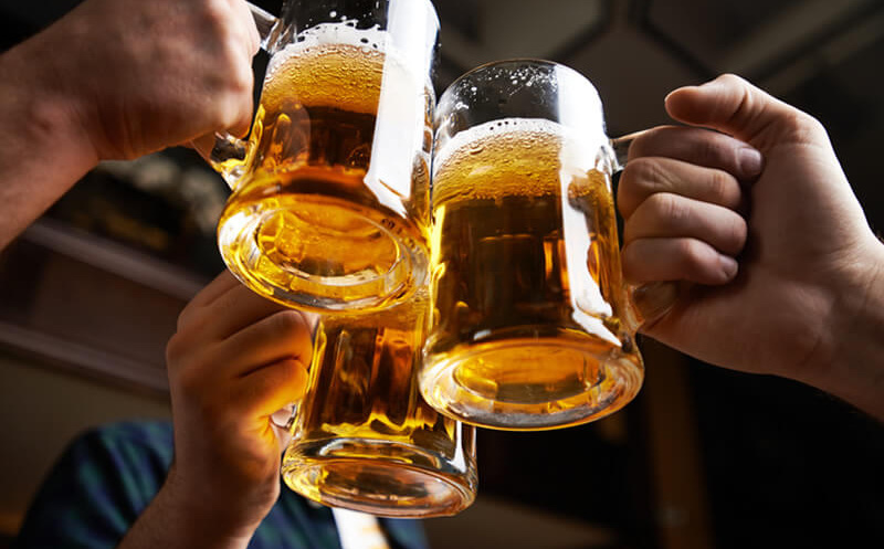 Tác hại của bia rượu đến 3 thời điểm quan trọng nhất cuộc đời: Hậu quả nặng nề dù chỉ uống 