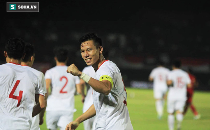 Đặng Văn Lâm sắm vai "cò", muốn đưa đội trưởng tuyển Việt Nam sang Thái Lan thi đấu