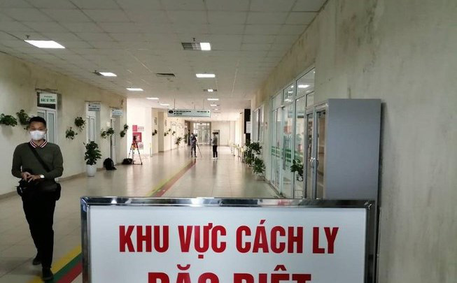 Thêm 1 ca mắc Covid-19 từ Cameroon về nước