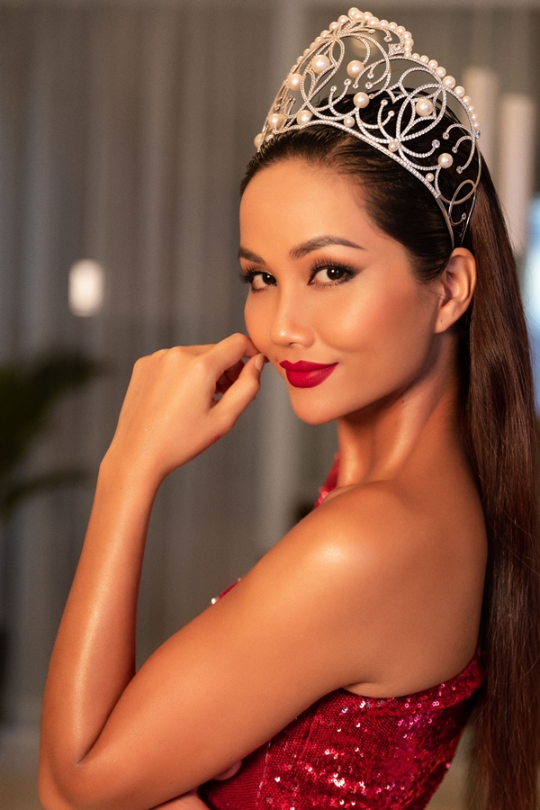 Khi bị hỏi đã tìm được đại gia chưa, câu trả lời của H’Hen Niê gây bất ngờ - Ảnh 4.