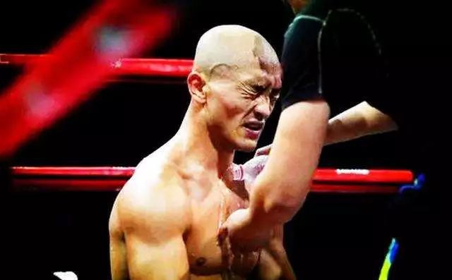 “Đệ nhất Thiếu Lâm” lên thăm 500 vị la hán để lấy sức mạnh thách đấu Mike Tyson