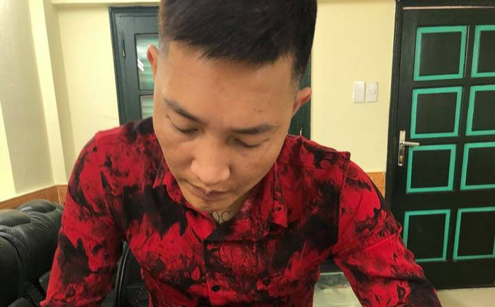 Phạt Huấn Hoa Hồng 17,5 triệu đồng về hành vi xuất bản sách vi phạm pháp luật