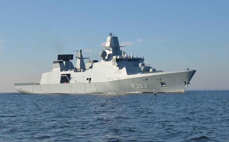 Indonesia mua 2 tàu khu trục 
