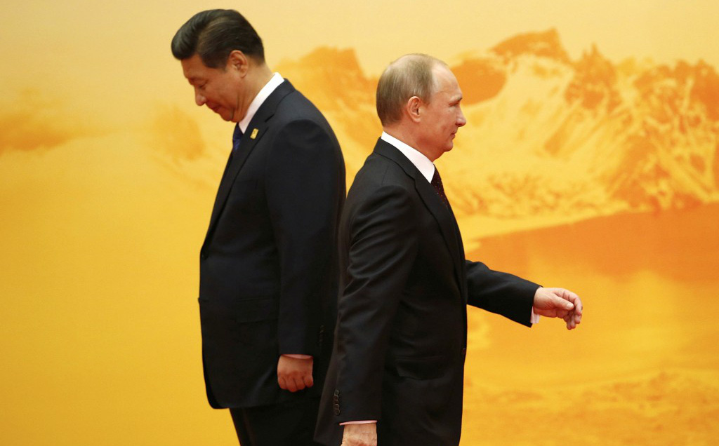 Loạt rạn nứt với Nga khiến dân Trung Quốc &quot;nóng mắt&quot; tố Moskva trở mặt: Tình anh em liệu có bền lâu?