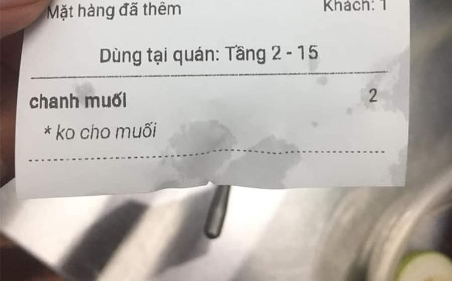 Những yêu cầu khiến nhân viên quán giận &quot;tím mặt&quot;, người ngoài đọc được cũng bực mình thay