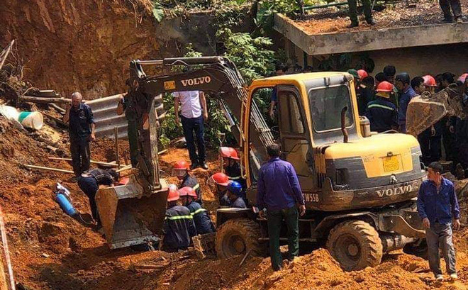 Vụ sạt lở đất công trình đang thi công ở Phú Thọ: Công tác cứu hộ đã hoàn tất, 4 người tử vong