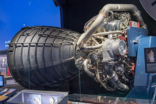 Động cơ khét tiếng của siêu xe Bugatti Chiron cũng chẳng là gì khi so với động cơ tên lửa đẩy quái vật này - Ảnh 15.