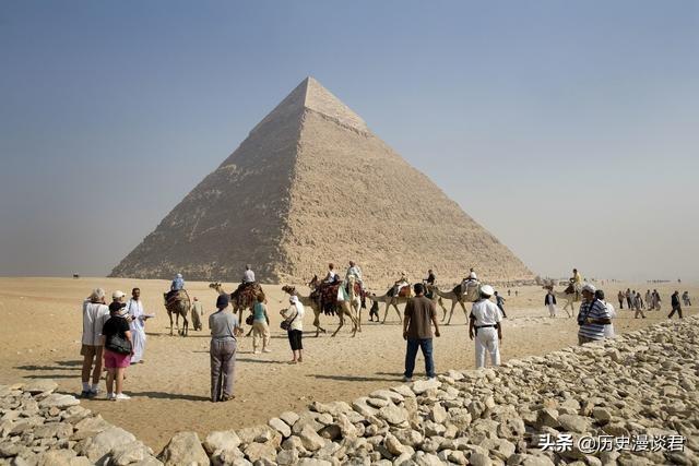 Tại sao độ khó của việc xây dựng Kim tự tháp và Vạn Lý Trường Thành không thể so sánh được? - Ảnh 5.