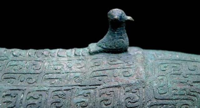 Phát hiện mộ cổ chứa hàng nghìn báu vật, chuyên gia vẫn ngó lơ vì tâm trí họ dồn hết cho món đồ gây chấn động giới khảo cổ - Ảnh 4.