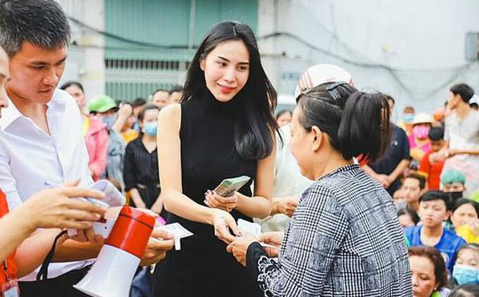 Vụ bị đòi lại 30 triệu tiền chuyển nhầm, Thủy Tiên lên tiếng làm rõ sự thật