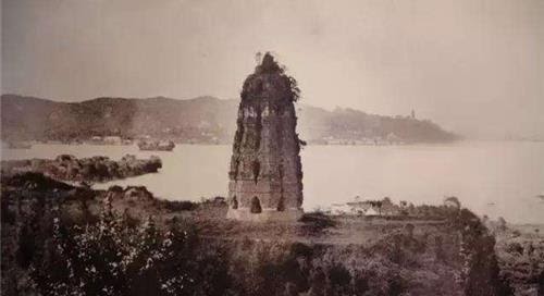 77 năm sau sự sụp đổ của chùa Lôi Phong, chuyên gia tìm thấy một căn phòng bí mật dưới ngọn tháp: Bí ẩn ngàn năm hé lộ! - Ảnh 2.