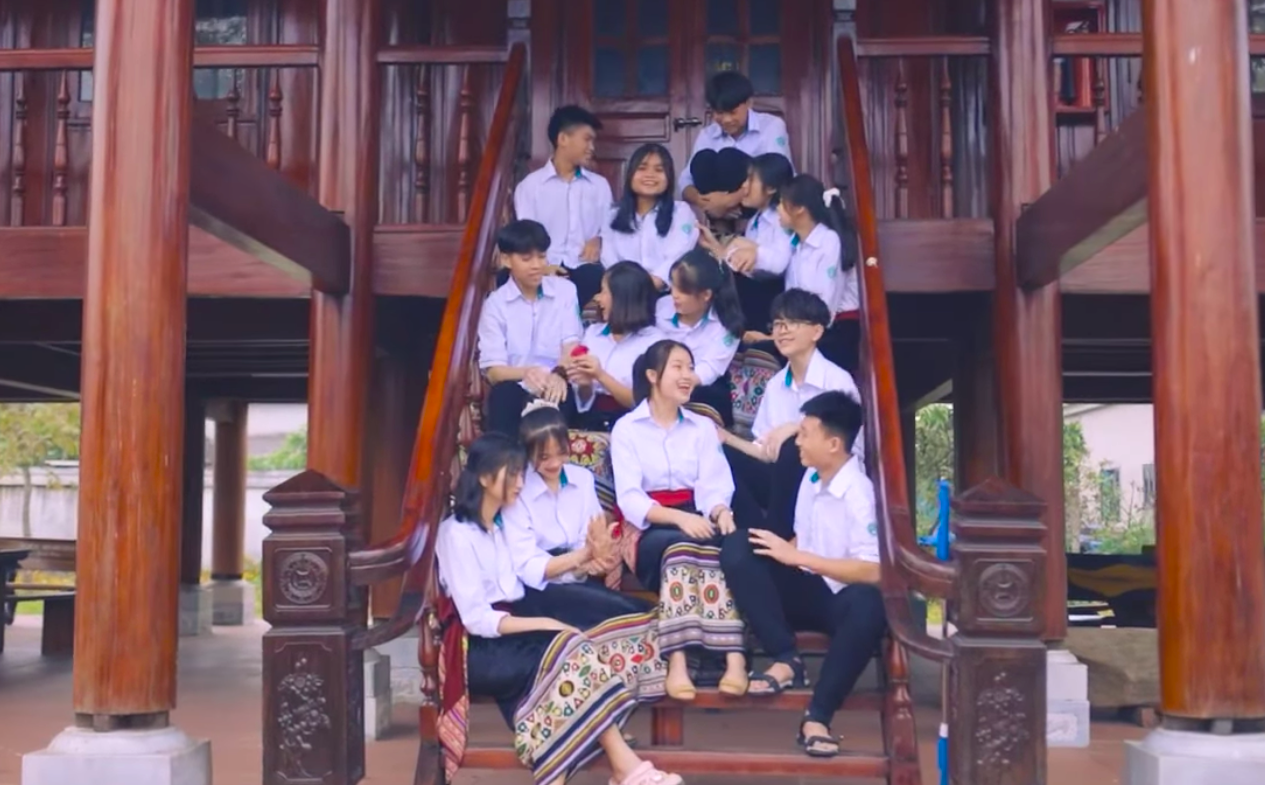 Trường dân tộc nội trú ở Nghệ An có trên 90% học sinh đỗ đại học, 36 em đạt trên 30 điểm