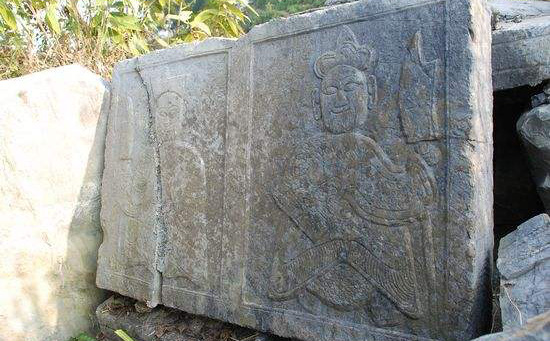 Trong ngôi mộ cổ nhà Hán xuất hiện đồ tạo tác bằng ngọc thiêng: Chức năng vô cùng đặc biệt, đến vua chúa cũng không dám 'trái lệnh'