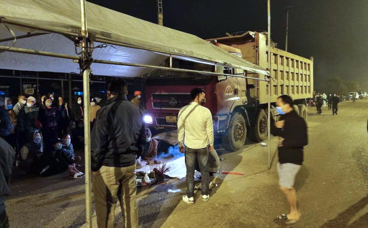 Tai nạn thương tâm: 4 người trong gia đình tử vong ở Thanh Hóa