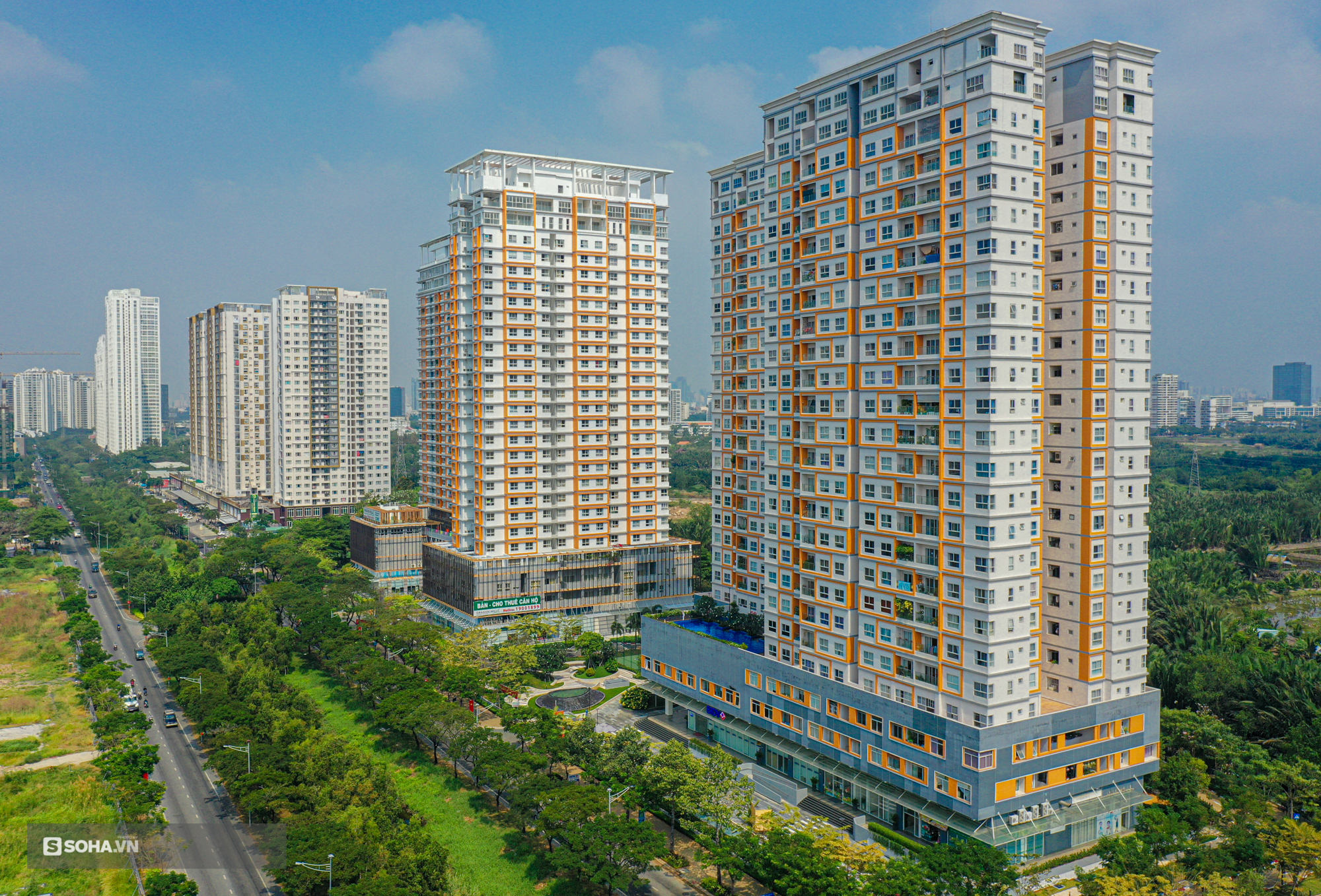 TP.HCM: Có con đường tỷ đô, cảng lớn đón được tàu khủng, huyện Nhà Bè băng băng lên quận - Ảnh 2.