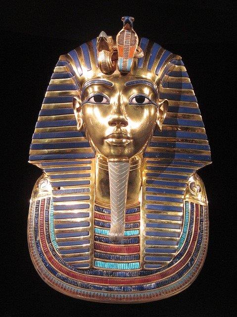 Mở nắp quan tài Pharaoh, chuyên gia ngạc nhiên: Giá trị thứ này vượt xa vàng bạc châu báu - Ảnh 2.