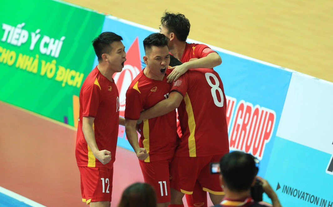 Bùng nổ với siêu phẩm sớm, đội tuyển Việt Nam vẫn chia điểm đầy tiếc nuối trước Indonesia