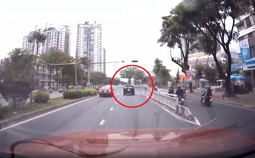 Bộ Công an sẽ sử dụng app VNEID để tiếp nhận video ghi lại cảnh xe vi phạm