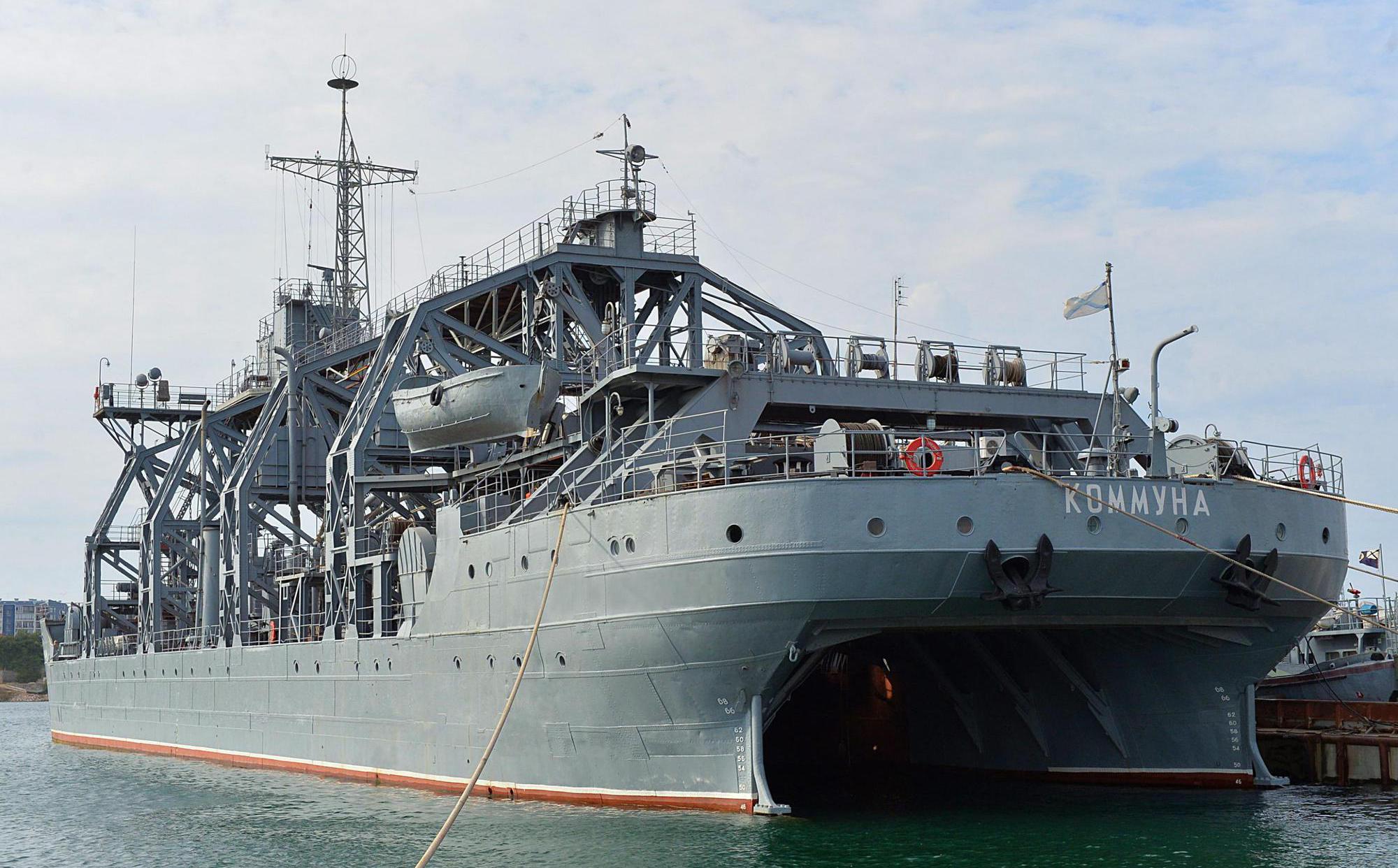 Con tàu độc nhất của Hải quân Nga: Hơn 100 tuổi vẫn hoạt động tốt, không gỉ