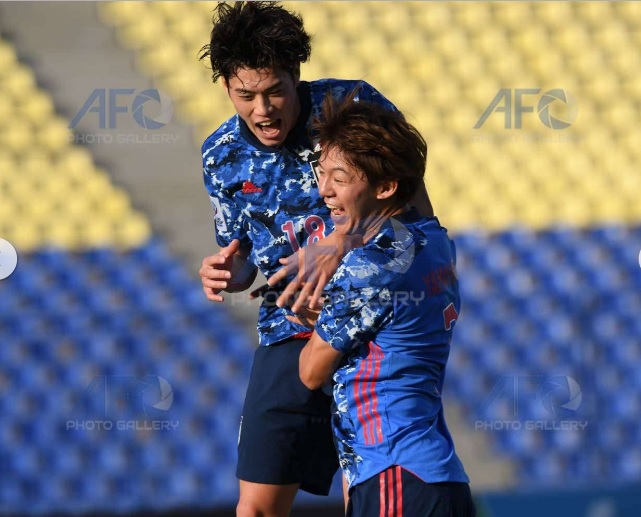 Khiến U23 Hàn Quốc vỡ trận, U23 Nhật Bản vào bán kết bằng hình ảnh đáng sợ nhất - Ảnh 2.