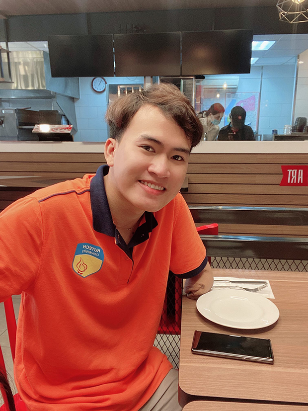 Nỗ lực phi thường của chàng cụt yêu đời sau cú ngã từ trên mái nhà  - Ảnh 3.