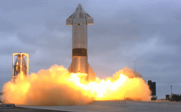 Chuẩn bị khai hỏa tên lửa vượt xa huyền thoại Saturn V: 'Một con quái vật khá phức tạp'!