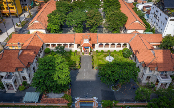 Kiến trúc độc đáo của ngôi trường gần 100 tuổi, nơi 2 vị nguyên Chủ tịch nước từng học