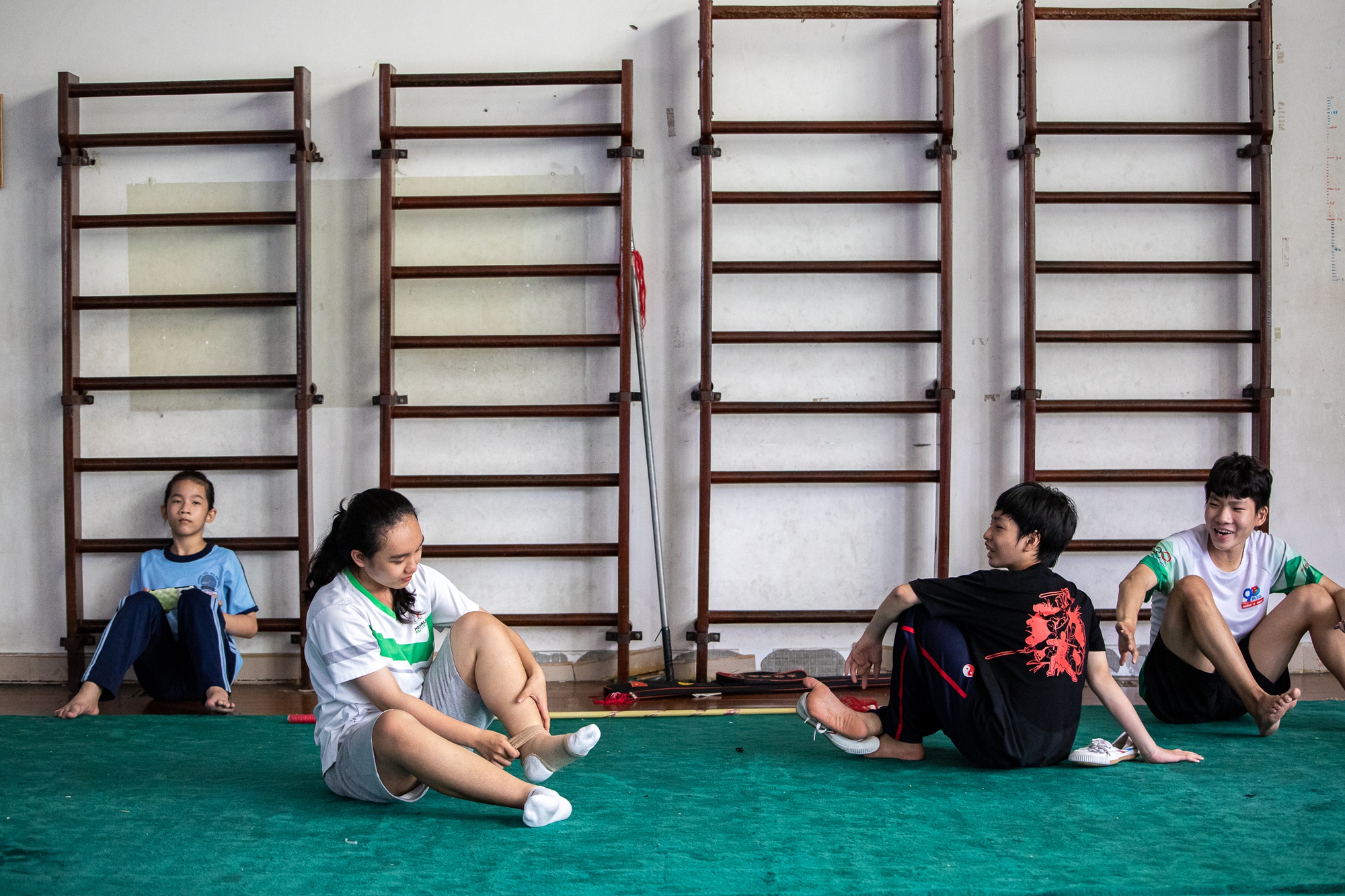 Nữ vận động viên Wushu vừa miệt mài ôn thi đại học, vừa tập luyện thi đấu giải quốc gia - Ảnh 4.