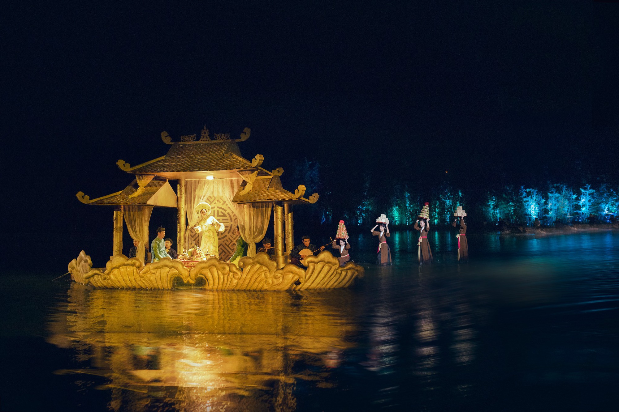 Một địa điểm mới được loạt hoa hậu Quốc tế ghé thăm ngay ở Hà Nội, diễn ra  buổi trình diễn đẹp mắt từng đạt kỷ lục