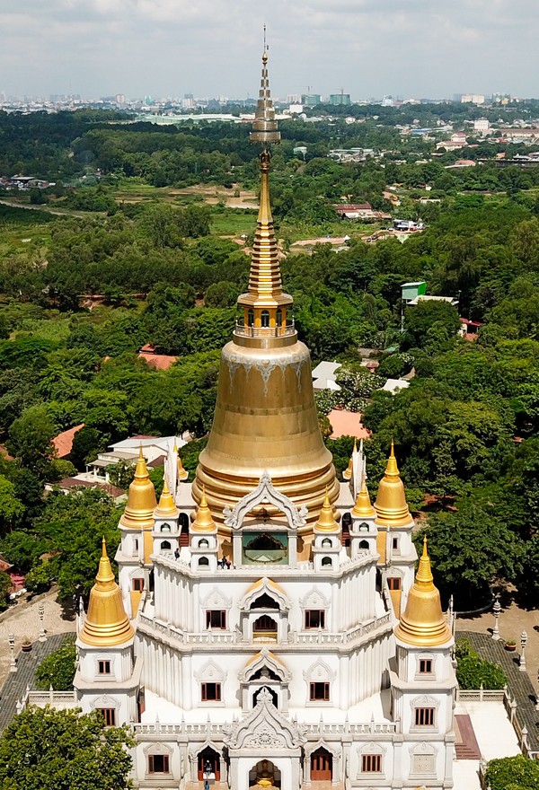 Phát hiện ngôi chùa ngay tại TP.HCM từng lọt top đẹp nhất thế giới, du khách nhận xét đến đây như đang đi nước ngoài - Ảnh 5. Phát hiện ngôi chùa ngay tại TP.HCM từng lọt top đẹp nhất thế giới, du khách nhận xét đến đây như đang đi nước ngoài - Ảnh 5.