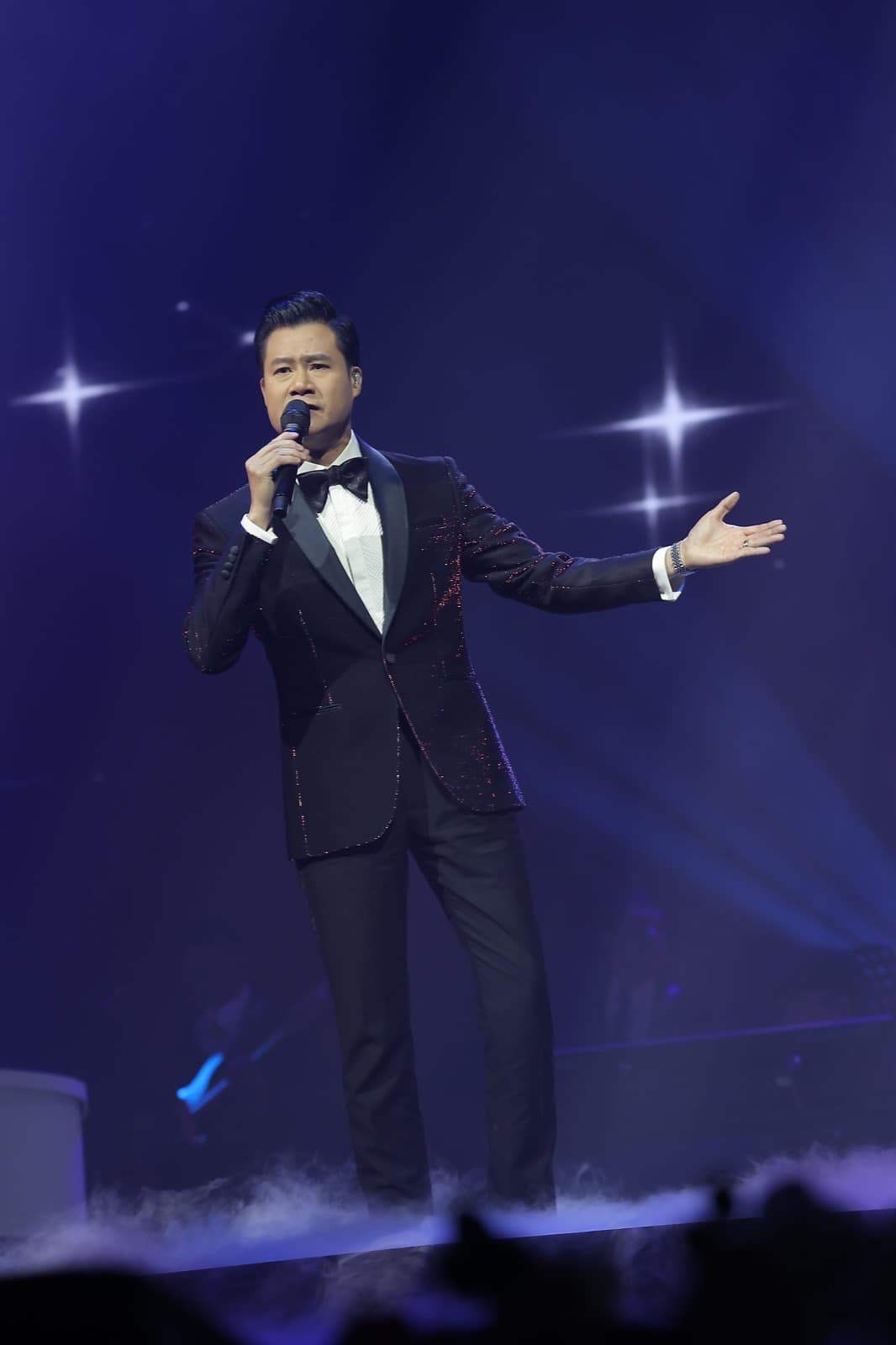 Cuc sng khng tnh yu nhng vn hnh phc, bnh yn ca ca s Quang Dng   tui U50
