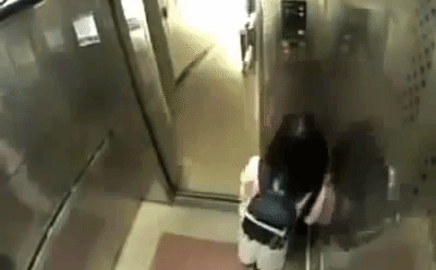Tên cướp xui xẻo: Gặp cô bé trong thang máy, cả đời không dám làm chuyện xấu